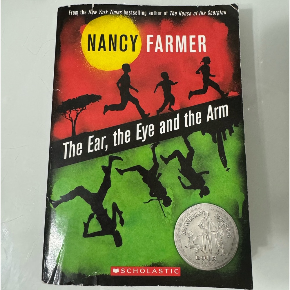 Books - Picture 7 of 14